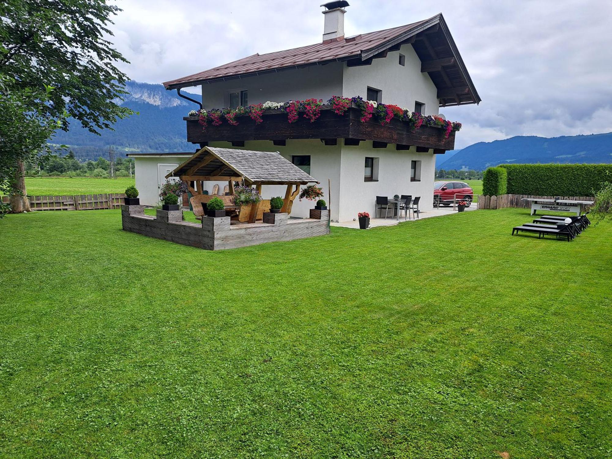 Haus Milan Villa Санкт Йохан ин Тирол Екстериор снимка